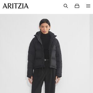 Aritzia Super Puff Shorty – Medium